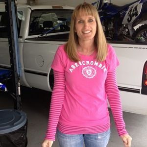 Meet your Posher, Debbie